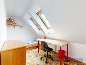 Prodej rodinného domu, Březí, U školky, 198 m2