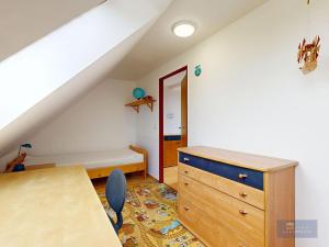 Prodej rodinného domu, Březí, U školky, 198 m2