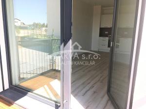 Pronájem bytu 2+kk, Plzeň, Vysoká, 43 m2