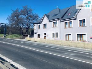 Pronájem bytu 1+kk, Praha - Hrdlořezy, Českobrodská, 24 m2
