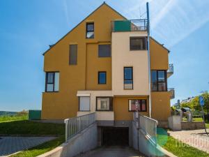 Prodej bytu 2+kk, Říčany, Na Výšině, 56 m2