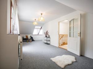 Prodej rodinného domu, Chrášťany - Bylany, 154 m2