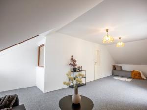 Prodej rodinného domu, Chrášťany - Bylany, 154 m2