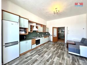 Prodej rodinného domu, Žulová, Školní, 276 m2