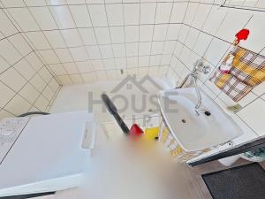Prodej bytu 3+1, Praha - Malešice, Počernická, 72 m2