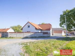 Prodej rodinného domu, Doubravčice, Na Močidlech, 132 m2