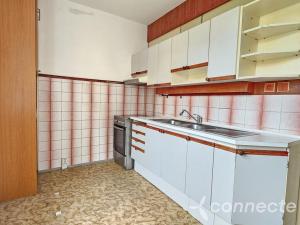 Prodej bytu 3+1, Volary, Sídl. Míru, 69 m2