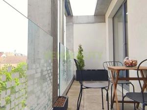 Pronájem bytu 2+kk, Praha - Košíře, Hlaváčkova, 51 m2