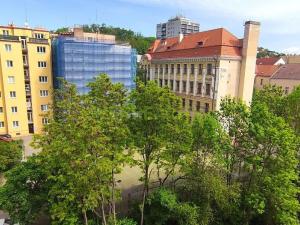 Pronájem bytu 2+kk, Praha - Košíře, Hlaváčkova, 51 m2