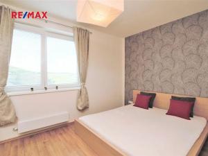 Pronájem bytu 2+kk, Hostivice, Žitná, 45 m2
