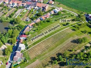Prodej vinného sklepa, Hovorany, 258 m2