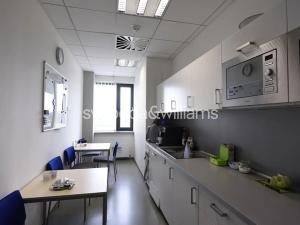 Pronájem výrobních prostor, Modřice, Evropská, 1220 m2