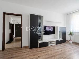 Prodej bytu 3+1, Ostrava, Břenkova, 70 m2