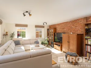 Prodej komerční nemovitosti, Dolní Lánov, 171 m2