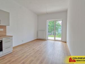 Pronájem bytu 2+kk, Znojmo, Vrbkova, 46 m2