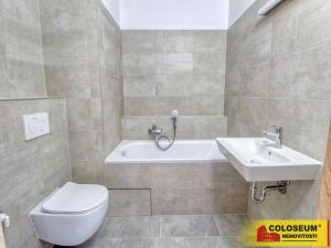 Pronájem bytu 2+kk, Znojmo, Vrbkova, 46 m2