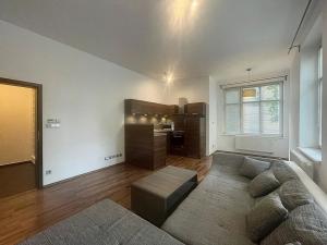 Pronájem bytu 2+kk, Liberec, Riegrova, 60 m2