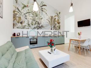 Prodej bytu 2+kk, Praha - Karlín, Prvního pluku, 53 m2