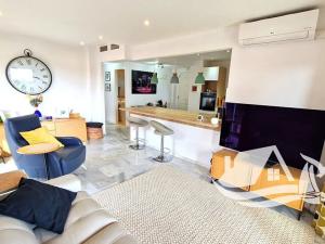 Prodej bytu 3+kk, Manilva, Španělsko, 88 m2