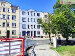 Prodej bytu 3+1, Karlovy Vary, náměstí Dr. M. Horákové, 78 m2