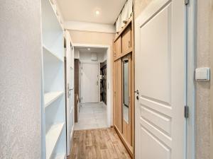 Pronájem bytu 1+kk, Teplice, U divadla, 38 m2