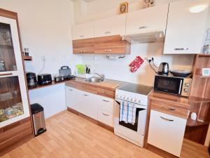 Pronájem bytu 1+kk, Brno - Líšeň, Sedláčkova, 35 m2