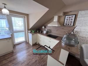 Pronájem bytu 3+kk, Kroměříž, Malý val, 90 m2
