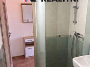 Pronájem bytu 1+1, Podbořany, Sídliště Míru, 35 m2