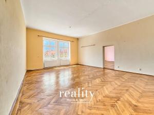 Pronájem kanceláře, Znojmo, Horní náměstí, 120 m2