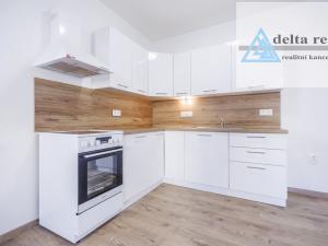 Prodej bytu 2+kk, Šumperk, Jesenická, 60 m2
