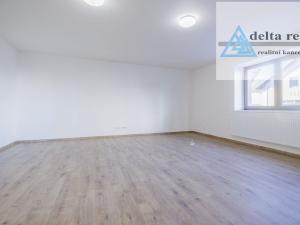 Prodej bytu 2+kk, Šumperk, Jesenická, 60 m2