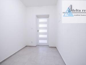 Prodej bytu 2+kk, Šumperk, Jesenická, 51 m2