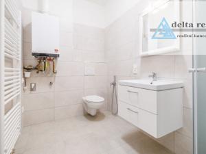 Prodej bytu 2+kk, Šumperk, Jesenická, 65 m2