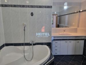 Pronájem bytu 3+1, Olomouc, Blanická, 118 m2