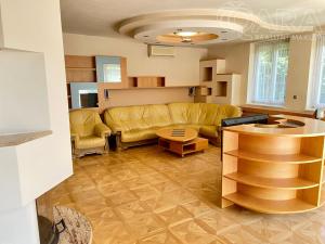 Pronájem rodinného domu, Vyškov, 300 m2