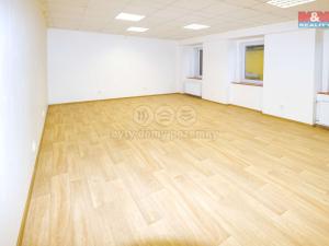 Pronájem kanceláře, Jindřichův Hradec - Jindřichův Hradec II, Kmentova, 30 m2