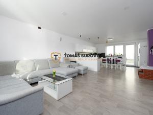 Prodej rodinného domu, Zlín - Louky, K Luhám, 277 m2