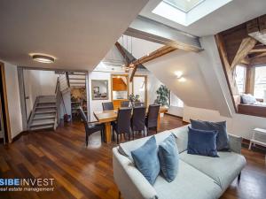 Prodej bytu 4+1, Praha - Staré Město, Křižovnická, 152 m2