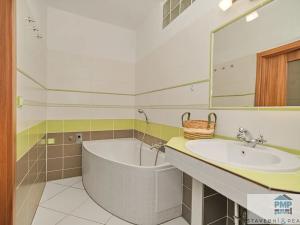 Pronájem bytu 2+1, Velké Opatovice, Jubilejní, 52 m2
