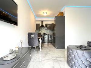 Prodej bytu 2+kk, Praha - Pitkovice, Penízovková, 40 m2