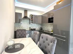 Prodej bytu 2+kk, Praha - Pitkovice, Penízovková, 40 m2