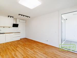 Pronájem bytu 2+kk, Znojmo, 50 m2