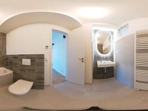Pronájem bytu 3+kk, Praha - Libeň, Sokolovská, 70 m2