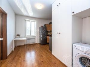 Pronájem bytu 1+1, Praha, 45 m2