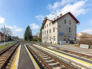 Prodej komerčního pozemku, Jesenice, Žatecká, 14194 m2