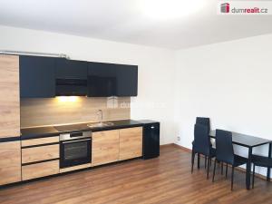 Prodej bytu 2+kk, Milovice - Mladá, Kaštanová, 45 m2