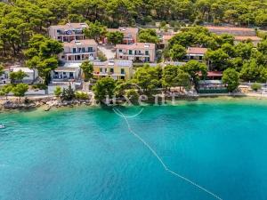 Prodej vícegeneračního domu, Rogoznica, Chorvatsko, 350 m2