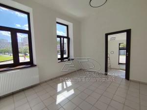 Pronájem obchodního prostoru, České Budějovice, Fráni Šrámka, 43 m2