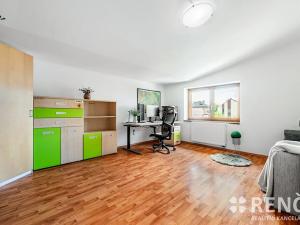 Prodej rodinného domu, Praha - Dolní Počernice, Jana Bílka, 301 m2