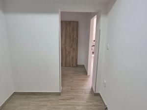 Pronájem bytu 2+kk, Česká Lípa, Erbenova, 46 m2